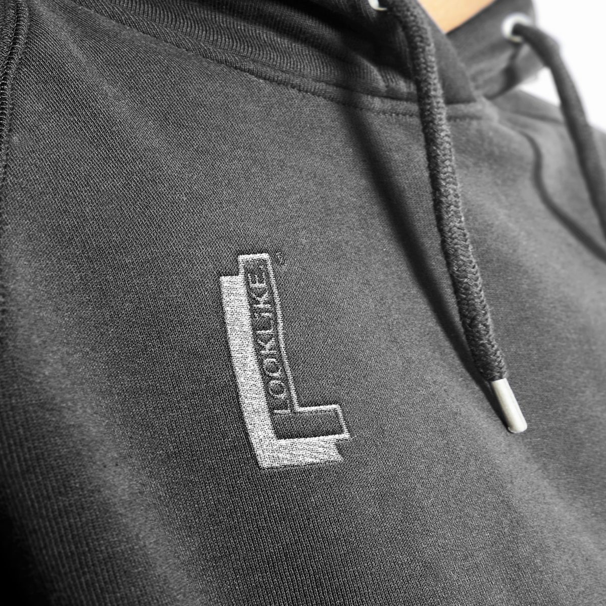 Mockup logo brodé sur textile